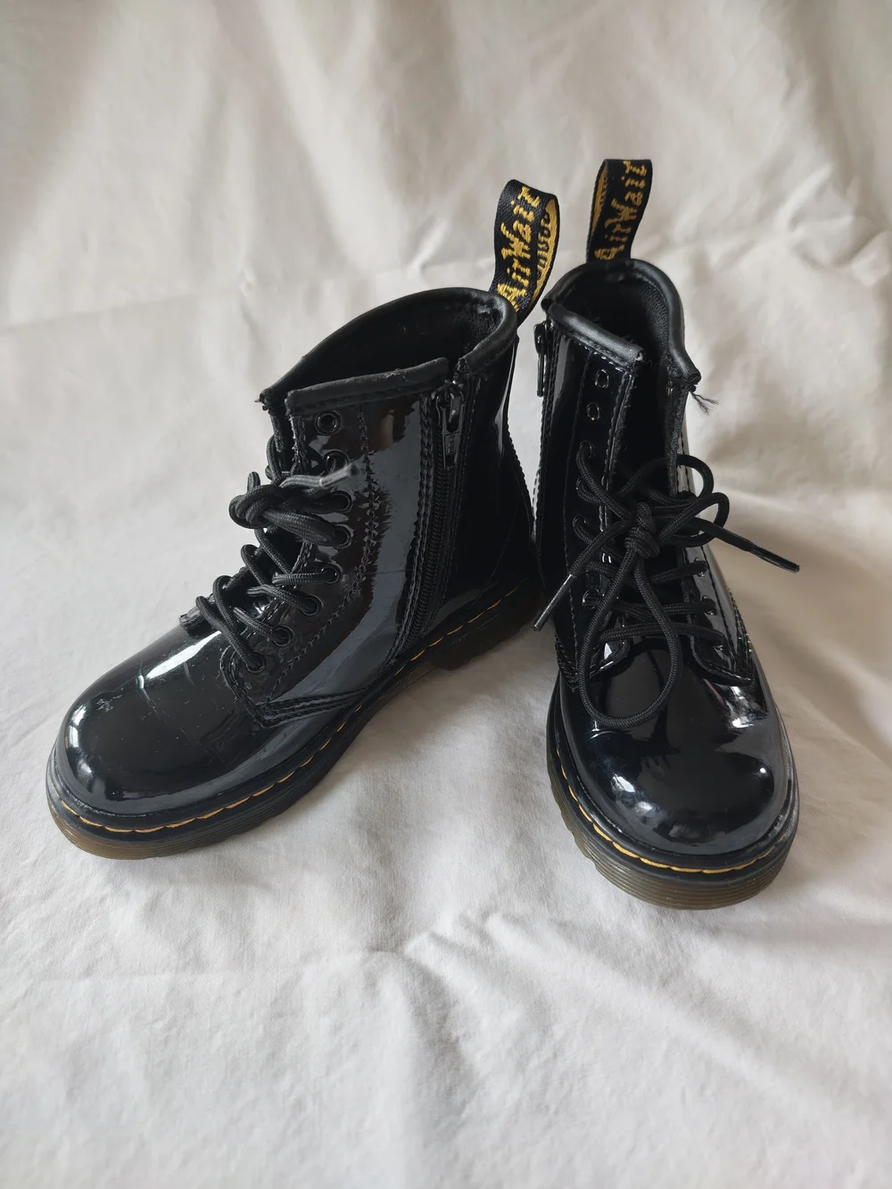 Dr. Martens Kids Black Patent Leather Lace-Up Boots Size 10